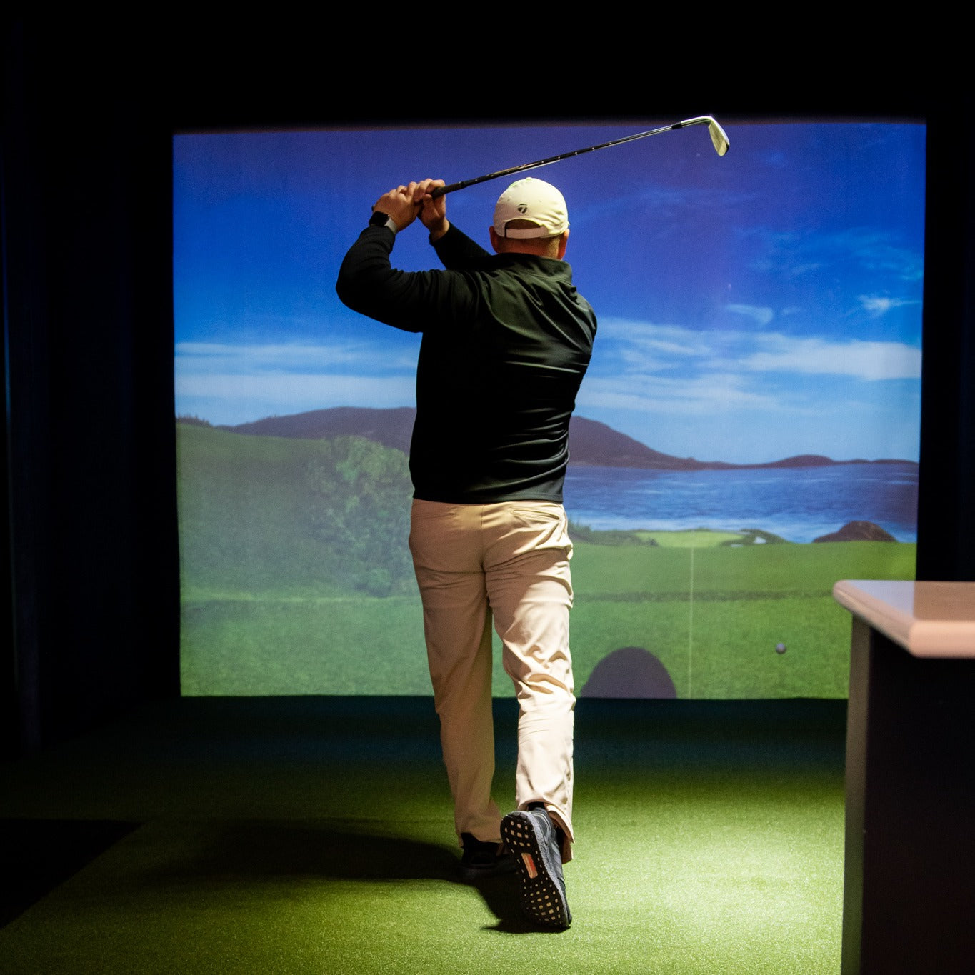 Used - Full Swing Golf Simulator - S305-A